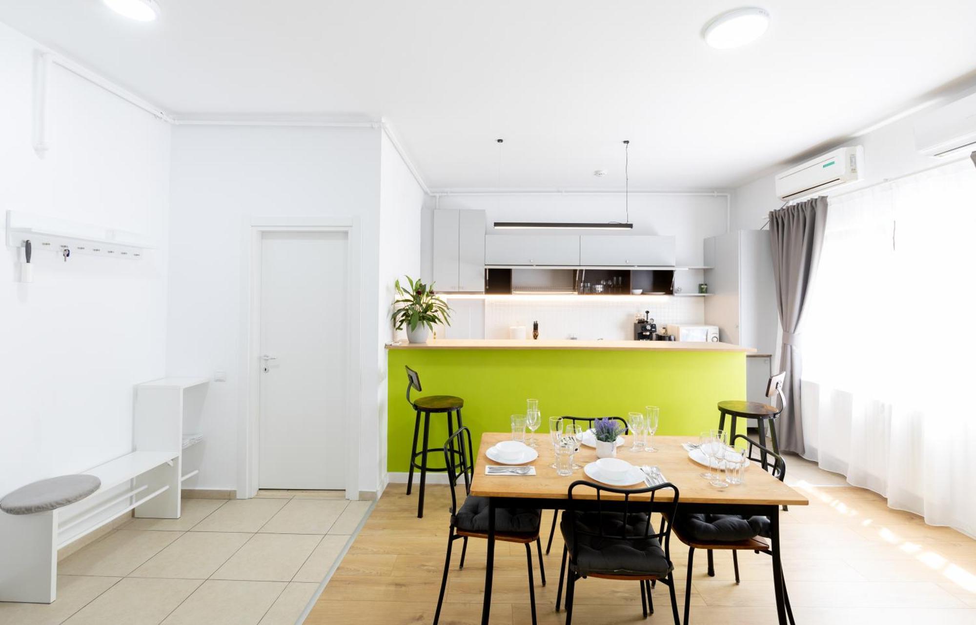 Obor Central Oasis --Secured Parking Nearby --Self Check-In-- 1Min Metro Station Bucharest Luaran gambar